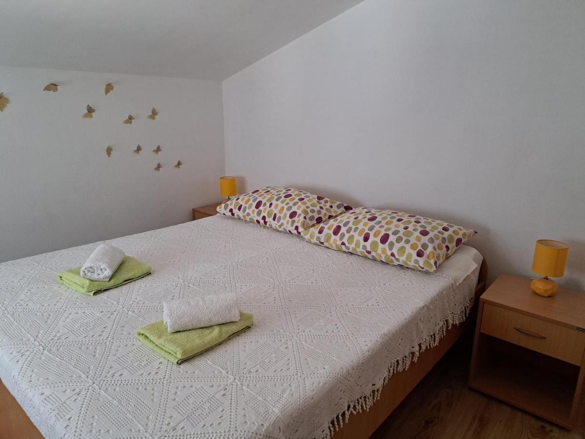 Apartmani Gojko Sali Exterior foto