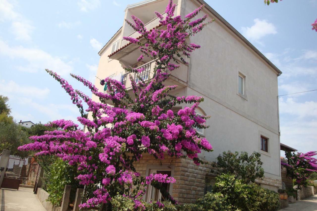 Apartmani Gojko Sali Exterior foto